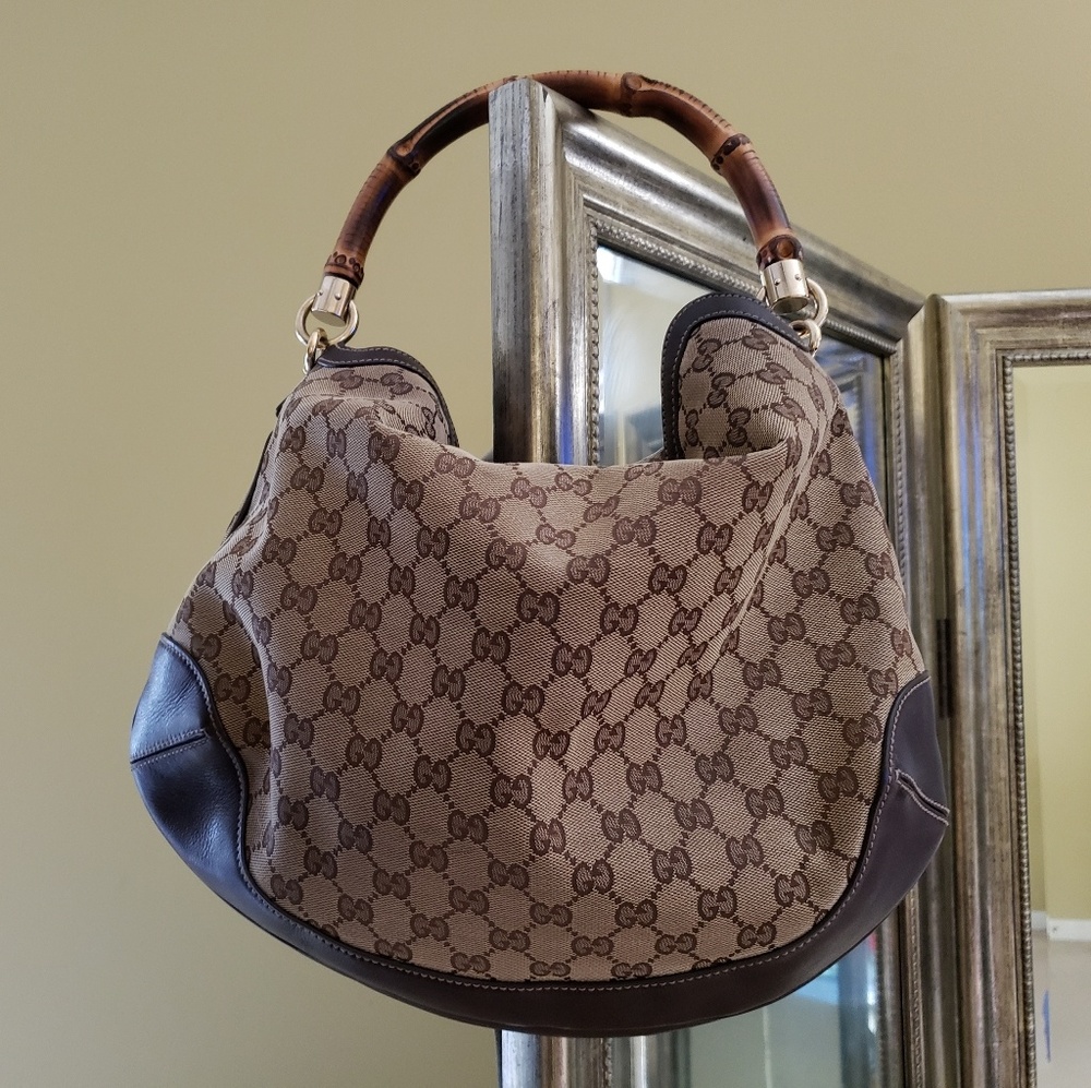 Authentic Gucci hobo - bamboo handle shoulder bag